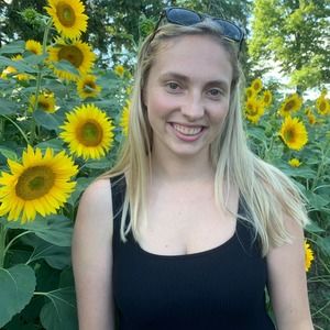 Meet your Posher, Jillian